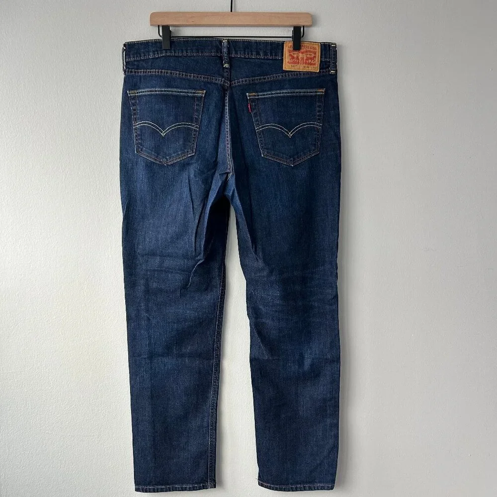 Levi's 541 Athletic Taper Jeans Dark Wash Stretch Denim Size 34/32 Men's